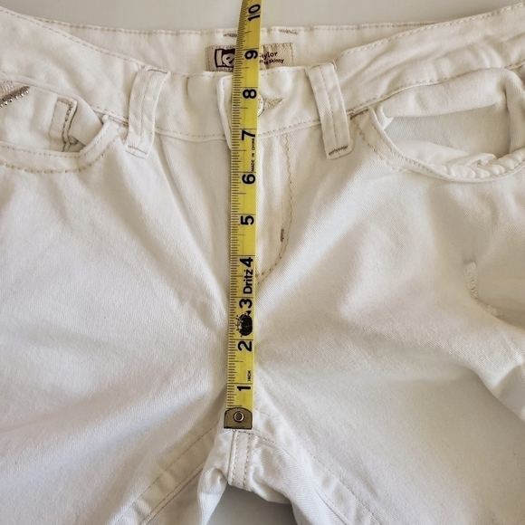 7182 * Lei Taylor Low-Rise Distressed Skinny Jeans White Denim Size 11 - Picture 12 of 14
